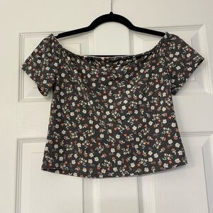 Floral crop top, off the shoulder, kohls, juniors, size Medium